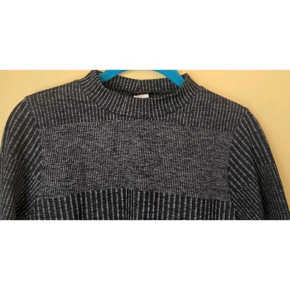 Fabletics Women's Crop Top Juliana Seamless L/S Ribbed Heather Running Sz Large - Picture 4 of 7